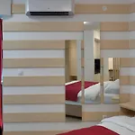 Luxury Yasmine Downtown Apartamento *