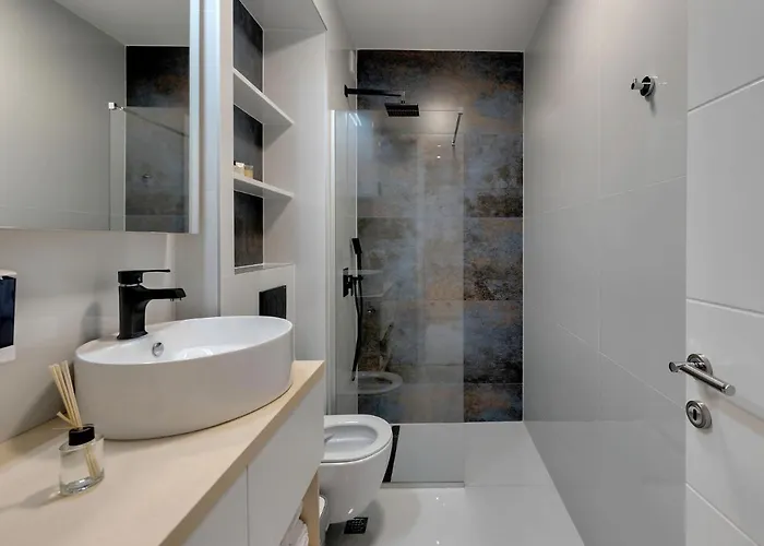 Luxury Yasmine Downtown Lejlighed