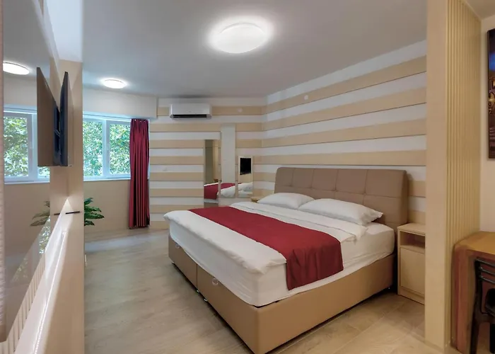 Luxury Yasmine Downtown Lejlighed